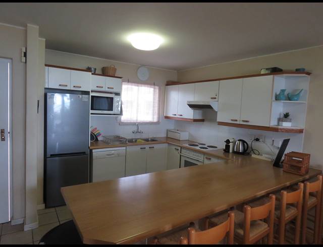 2 BEDROOM APARTMENT RENTED IN GREENWAYS GOLF ESTATE